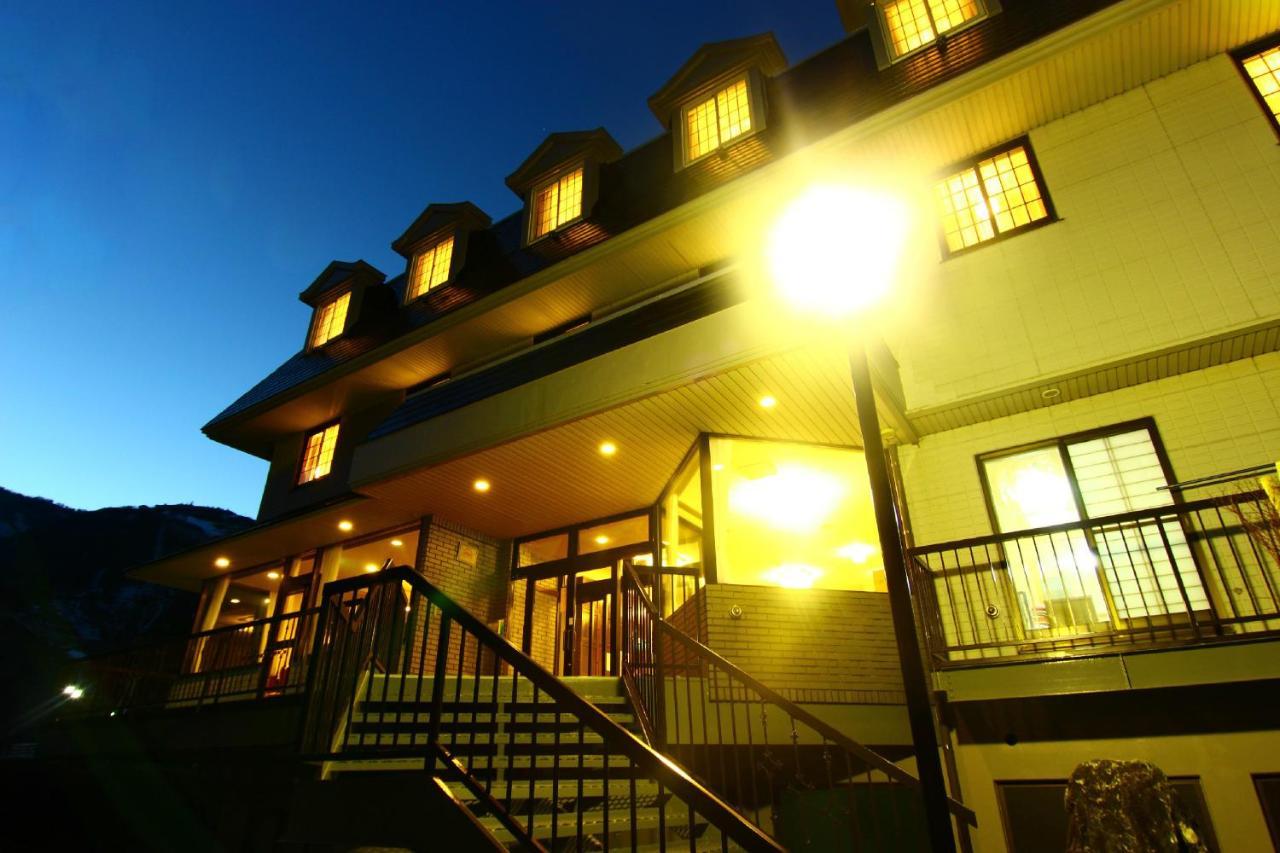 Hotel Utopia Juzawa Exteriér fotografie